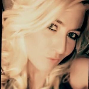 Meet your Posher, Corey